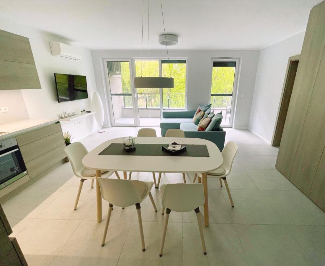 Lakeside Family & Studio Apartments Keszthely Εξωτερικό φωτογραφία