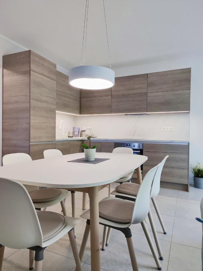 Lakeside Family & Studio Apartments Keszthely Εξωτερικό φωτογραφία